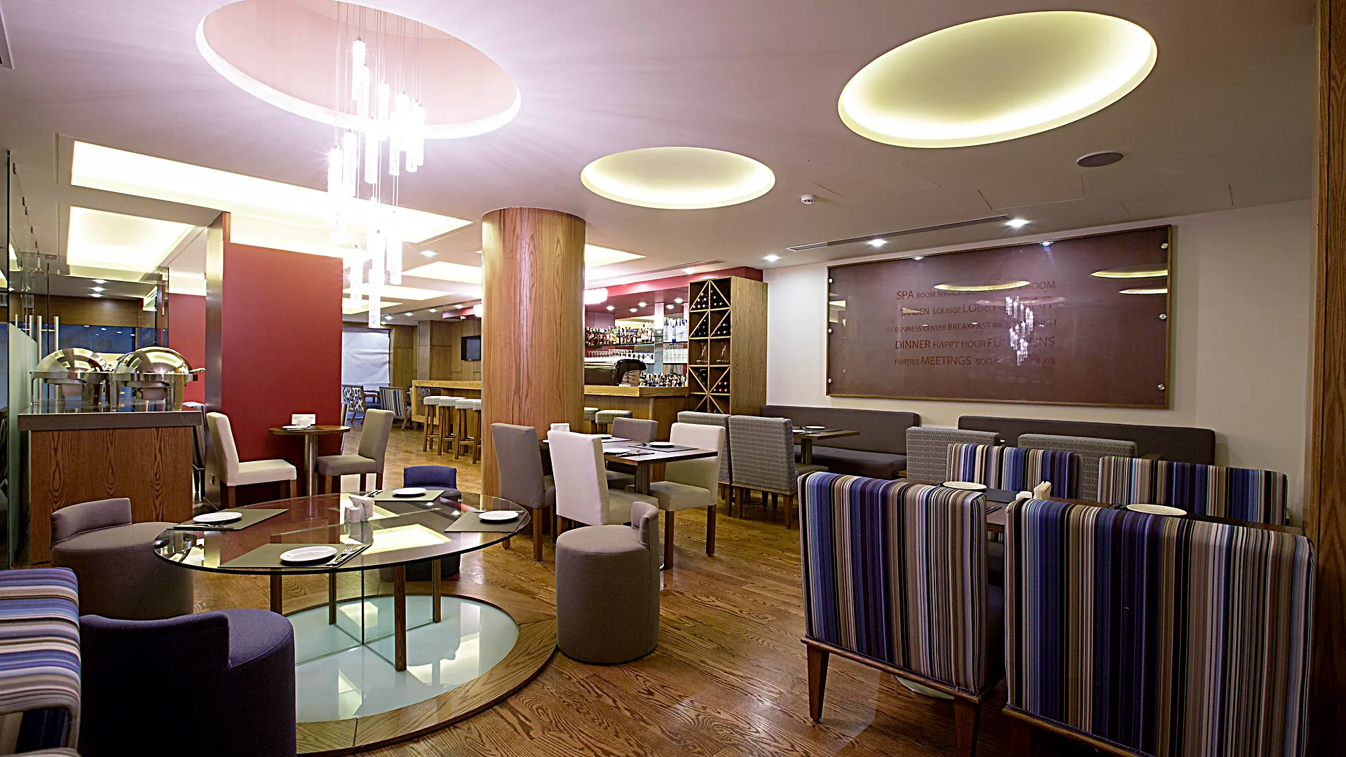 The J Hotel & Spa Beirut 4*,  Líbano