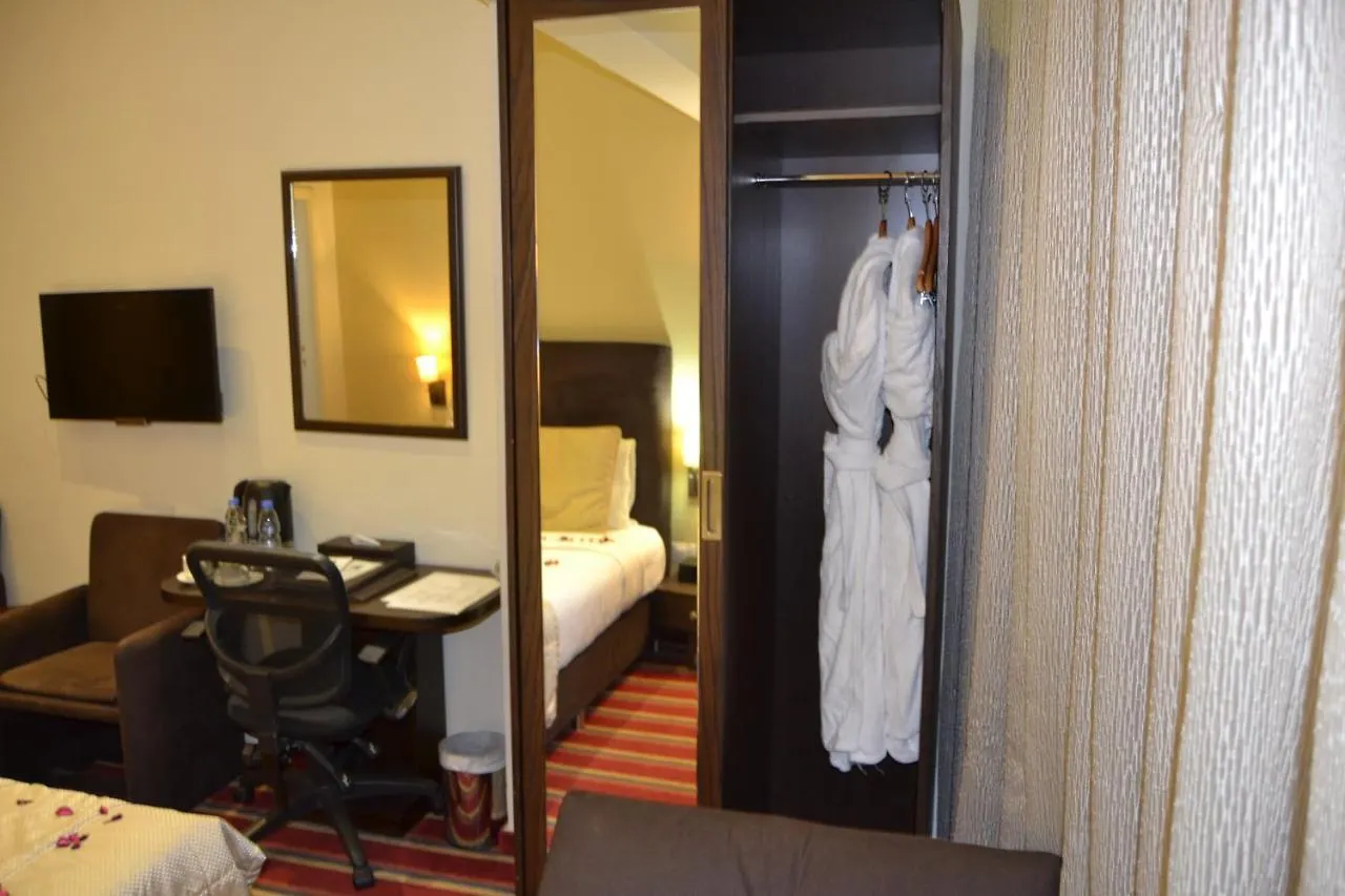 The J Hotel & Spa Beirut