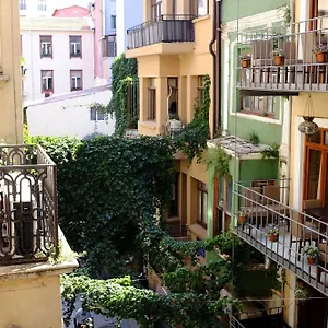  Hostal Chambers Of The Boheme Turquía