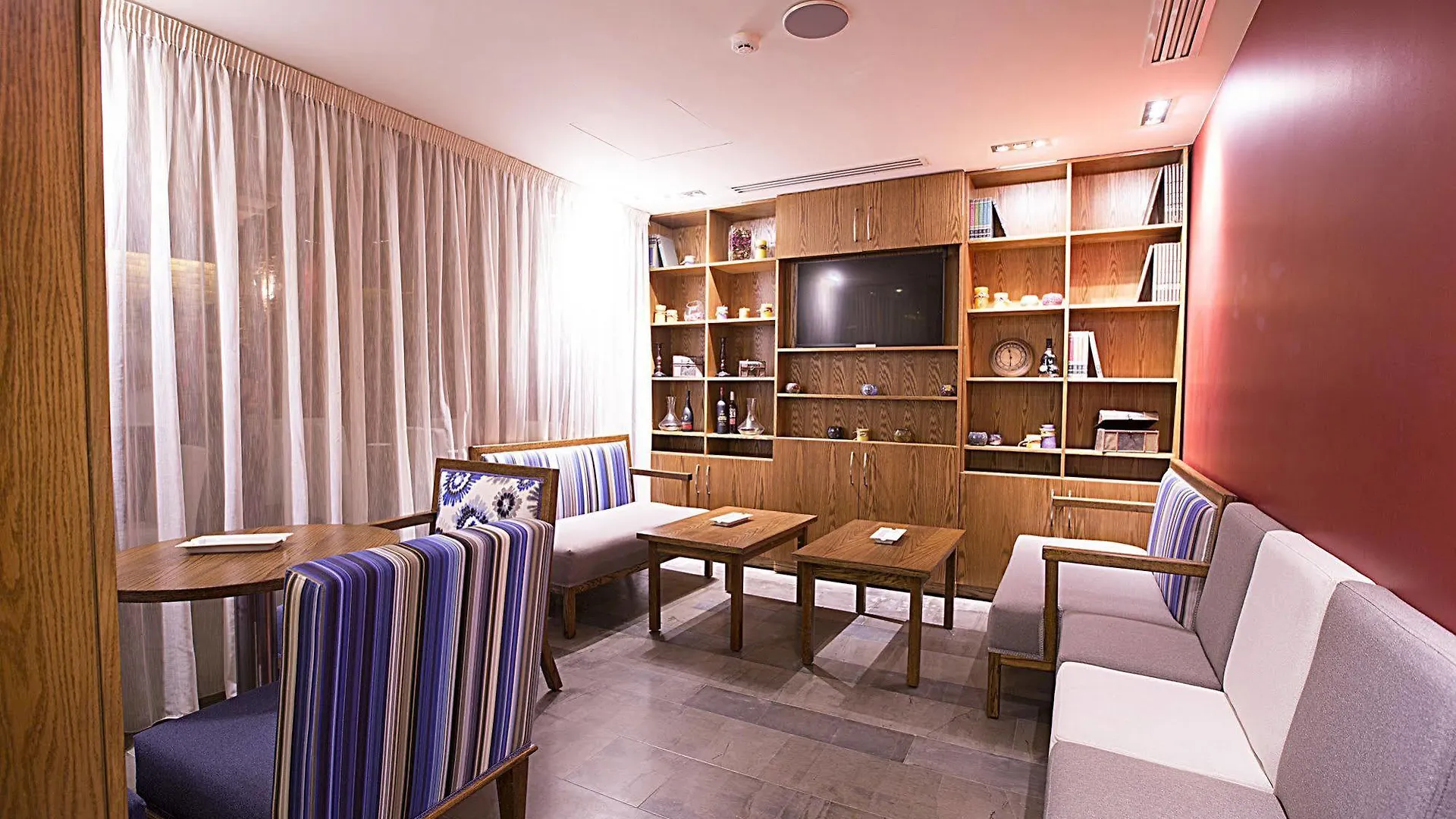 The J Hotel & Spa Beyrut